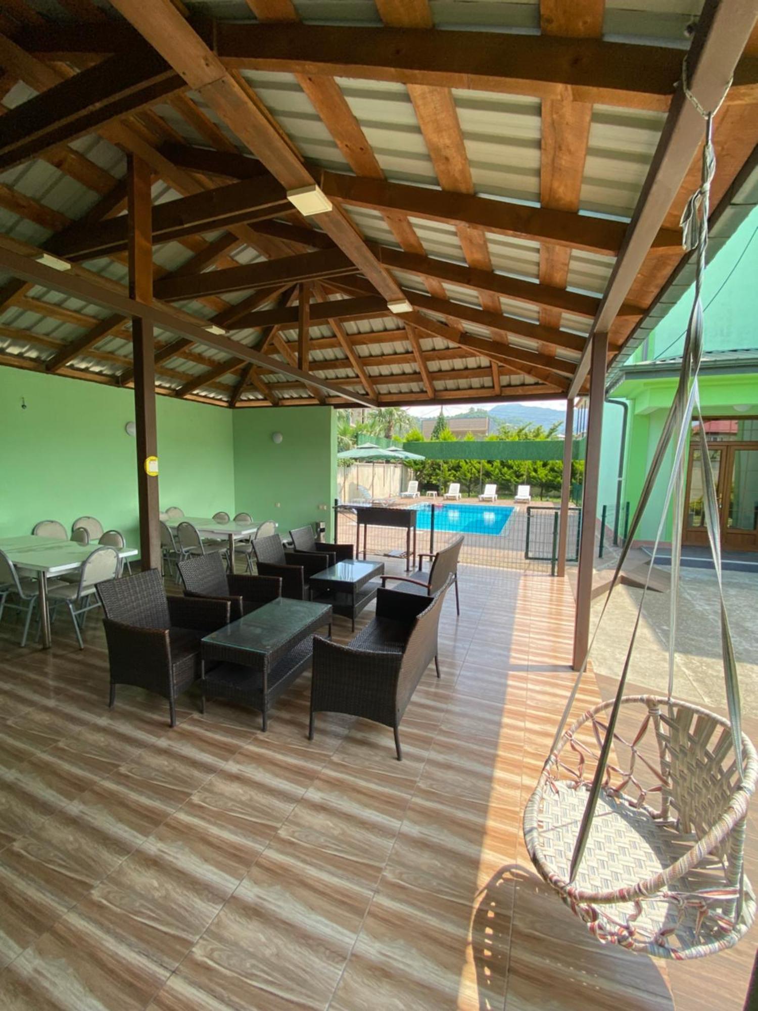 Villa Qero Батуми Екстериор снимка